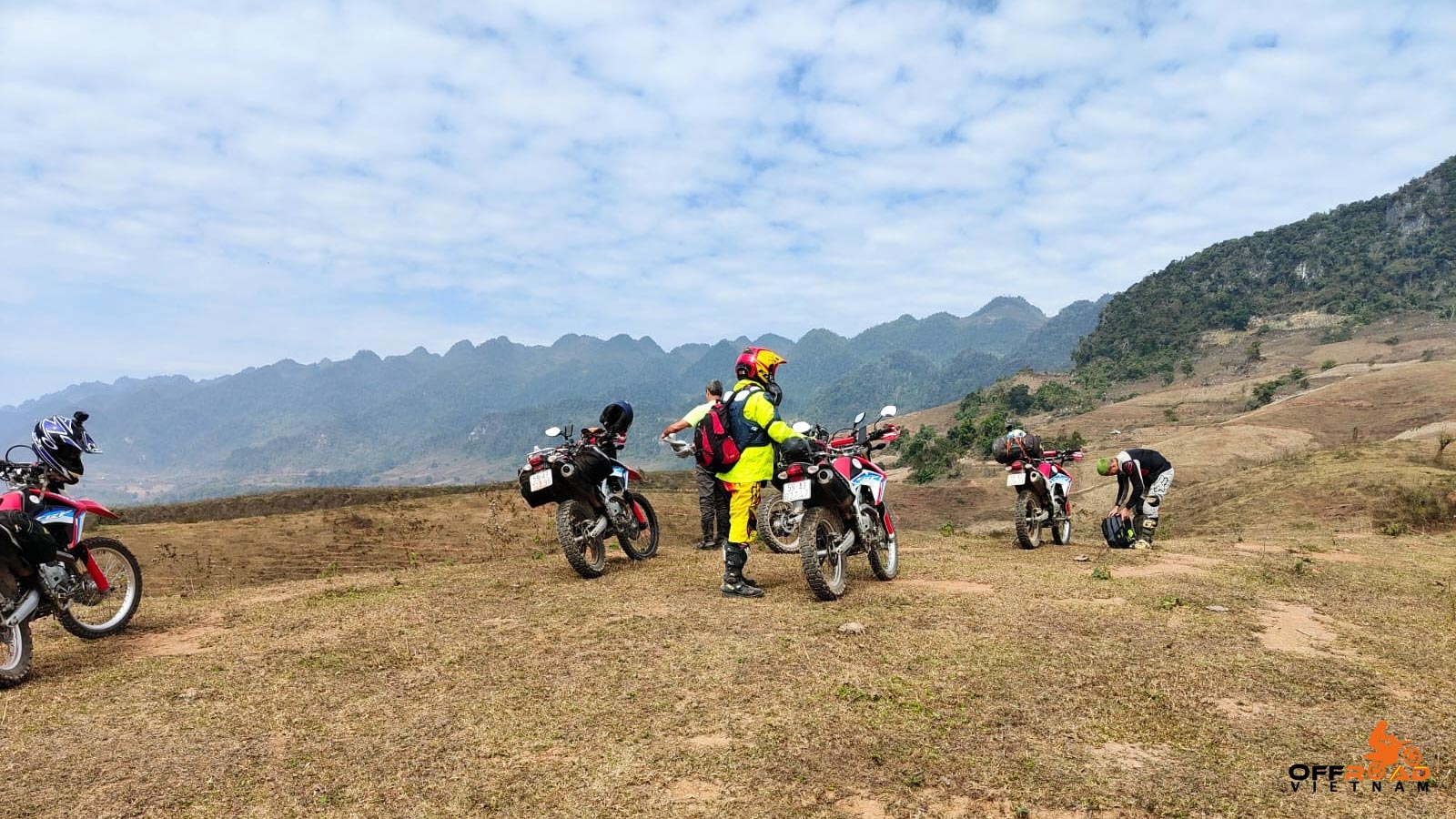 Motorbike Tours Through Vietnam - Hanoi Motorcycle Tours